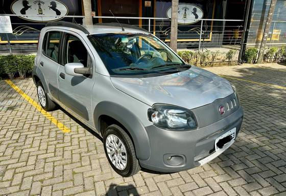 FIAT UNO 1.0 EVO WAY 8V FLEX 4P MANUAL FIAT UNO 1.0 EVO WAY 8V FLEX 4P MANUAL